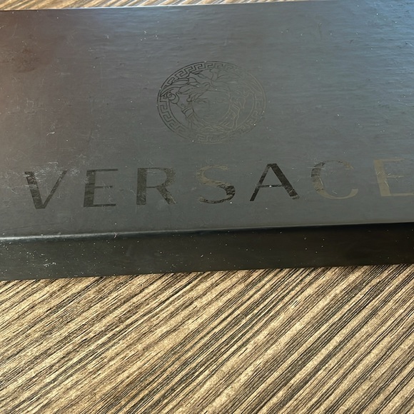 Versace Box - Picture 2 of 6